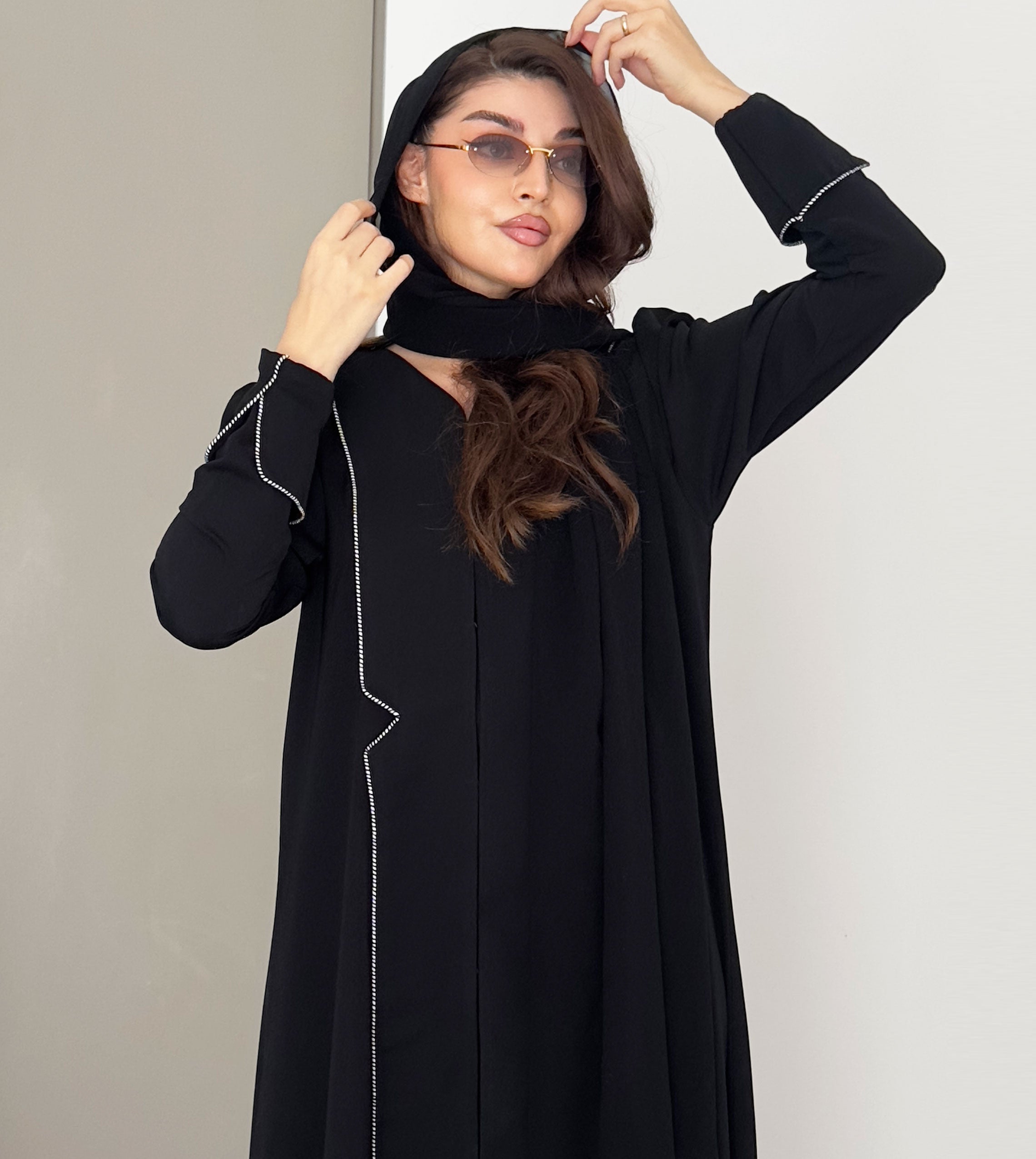 Black-R-202580 (7333818662967)