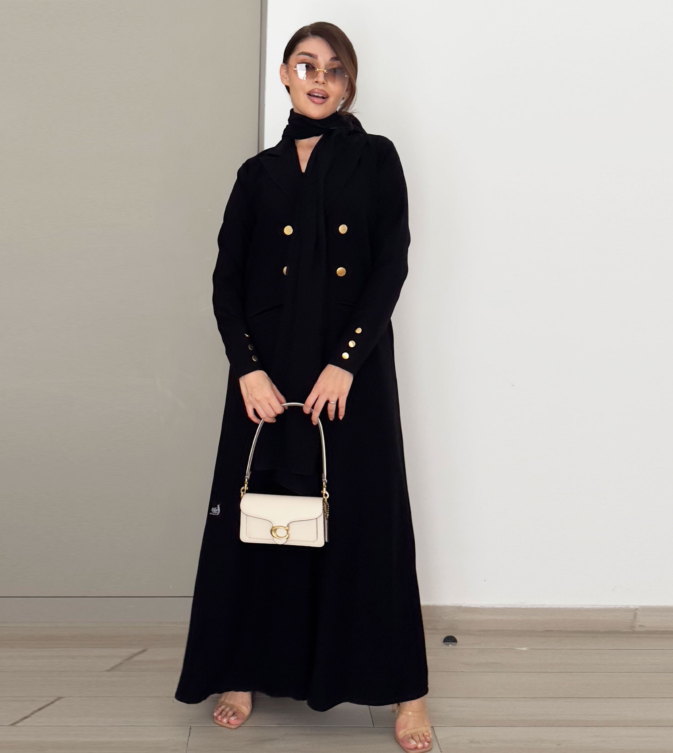 Black-R-202581