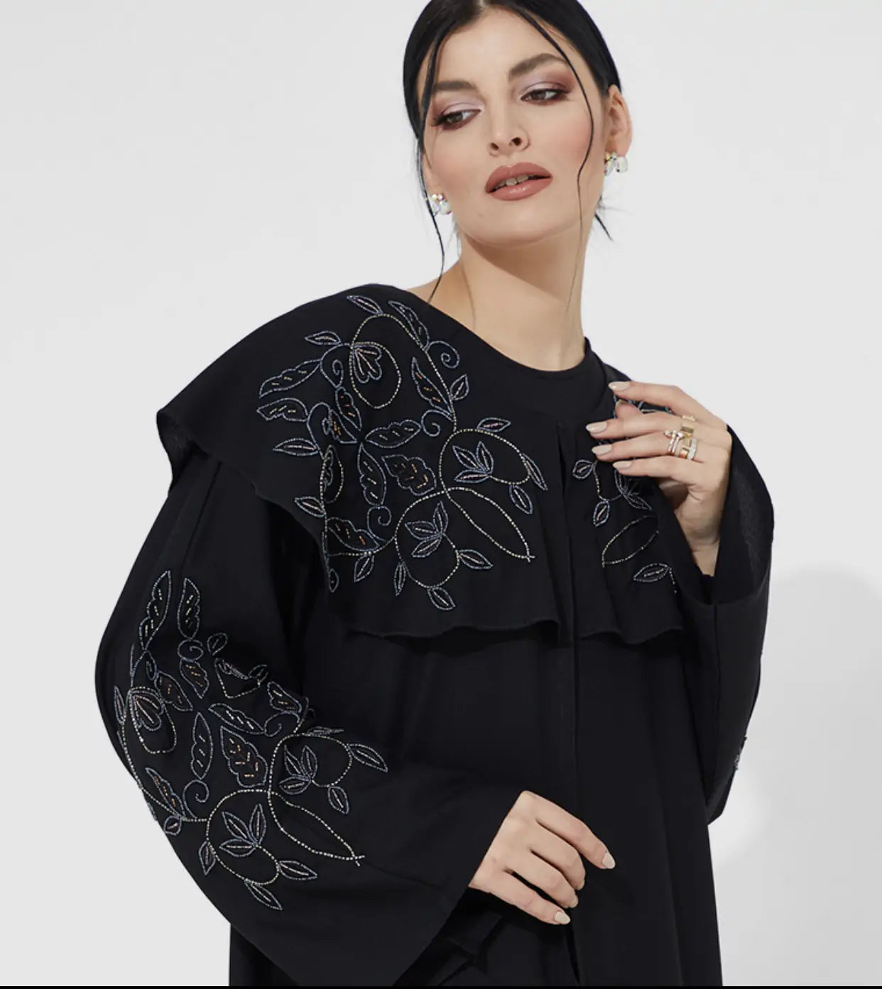 Double Neck-S- Abaya