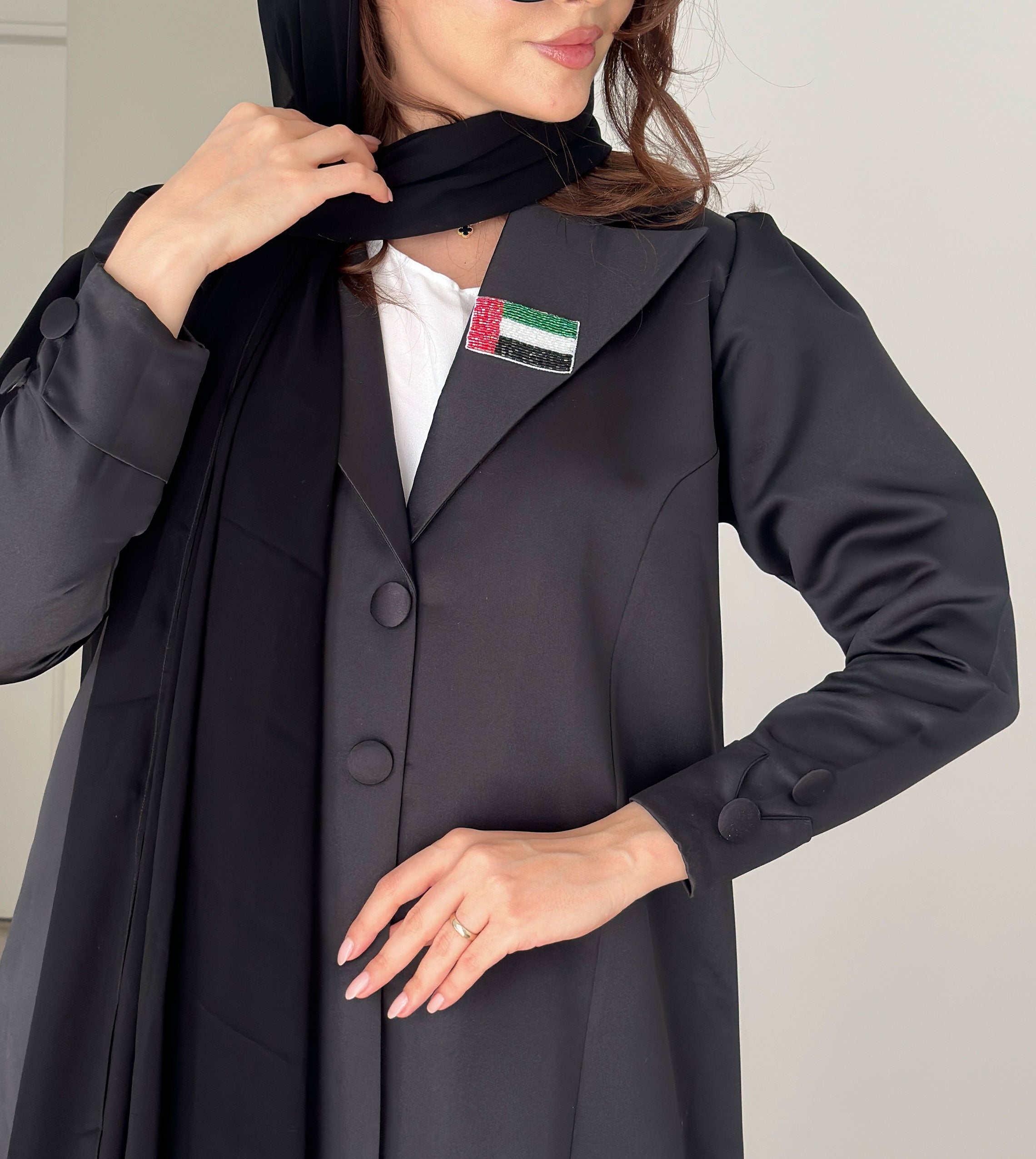 Black-UAE- 202582