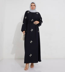 عباية كحلي مجعدة